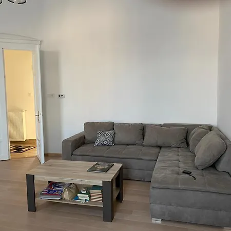 アパート Barni Apartman